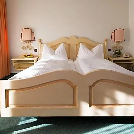 Otel Doerflinger 4*